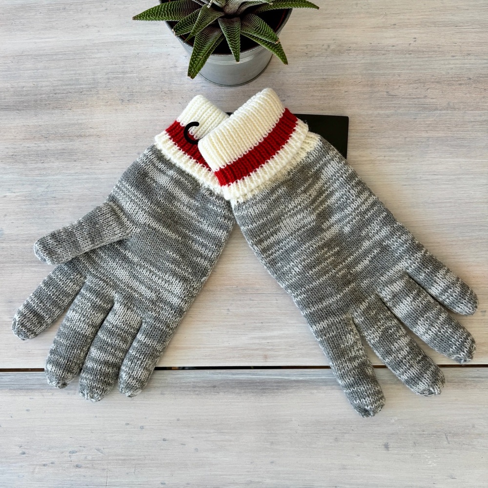 Men’s Grey, Red & White Knit Winter Gloves. Size:L/XL (MAY 7)